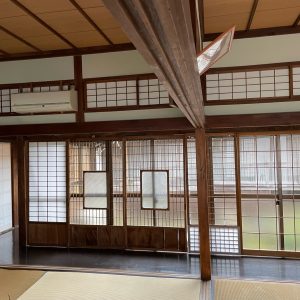 (株)スマート建築による大改修 着工前(ホール)